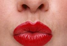 Cómo maquillarse los labios de rojo