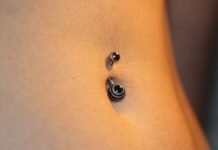 Piercings, belleza y riesgos