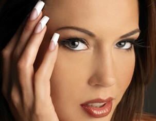 Cómo Fortalecer uñas Débiles de forma Natural 💅