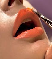 Tus labios y el lápiz labial