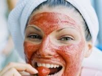 Máscara de fresas hecha en casa para la pieles con acné