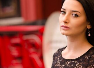 Guía Completa de Exfoliación: Cómo Hacerlo Correctamente para una Piel Suave y Luminosa Cómo cuidar la piel seca