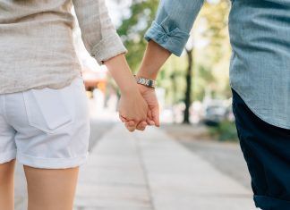 ¿Cómo arreglarte para la primera cita? primera cita