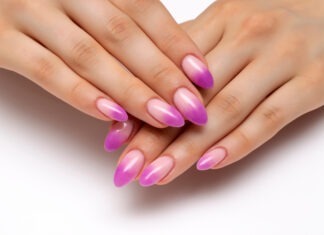¿Qué necesitas para empezar a hacerte la manicura semipermanente en casa? set de manicura